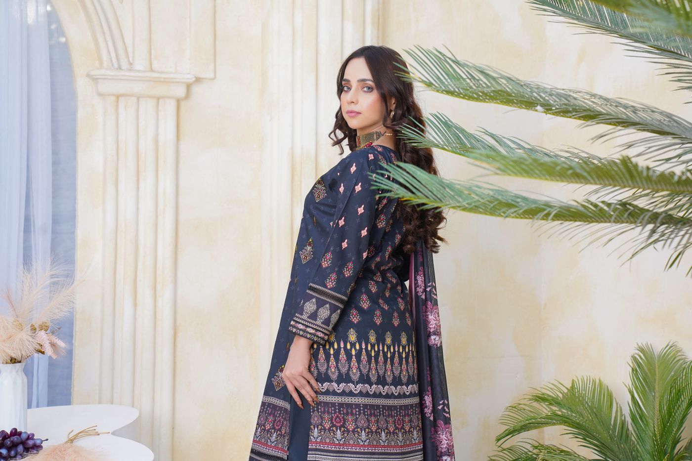 Wedding guest styling