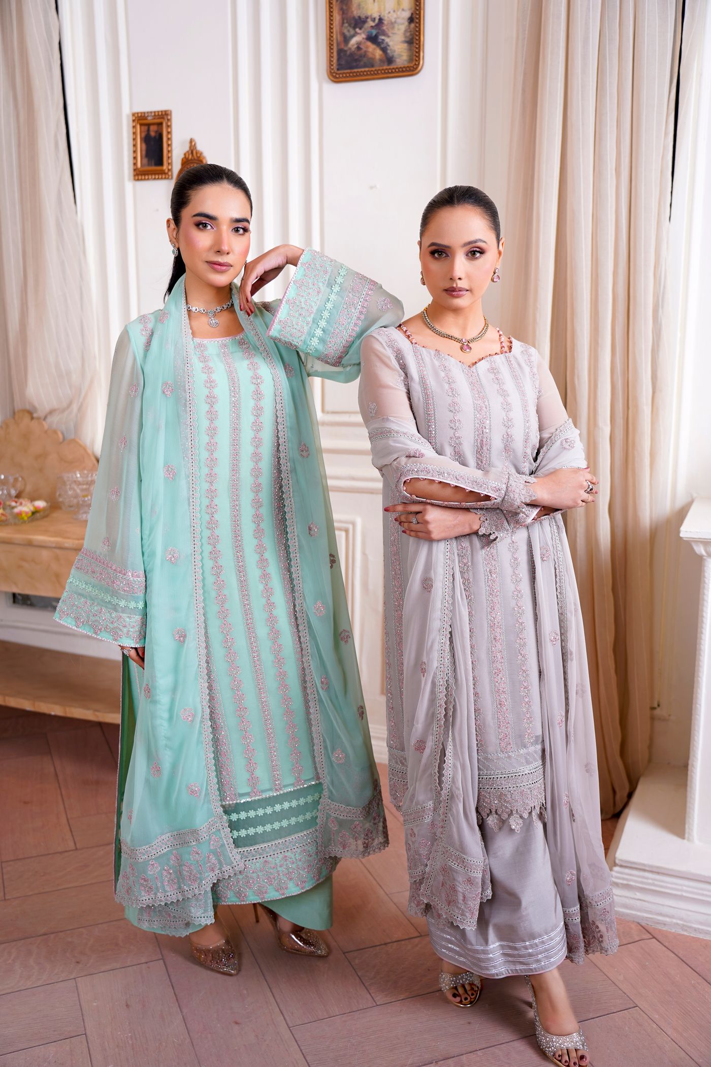 Bridesmaid and sister occasionwear styling